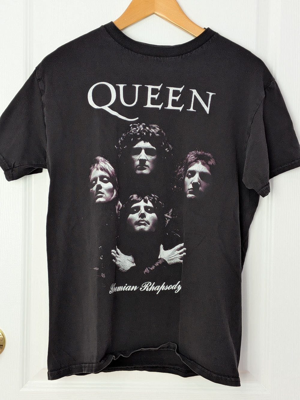 Queen Bohemian Rhapsody Iconic Band Tee - Black - Size Medium #133 - Picture 2 of 3